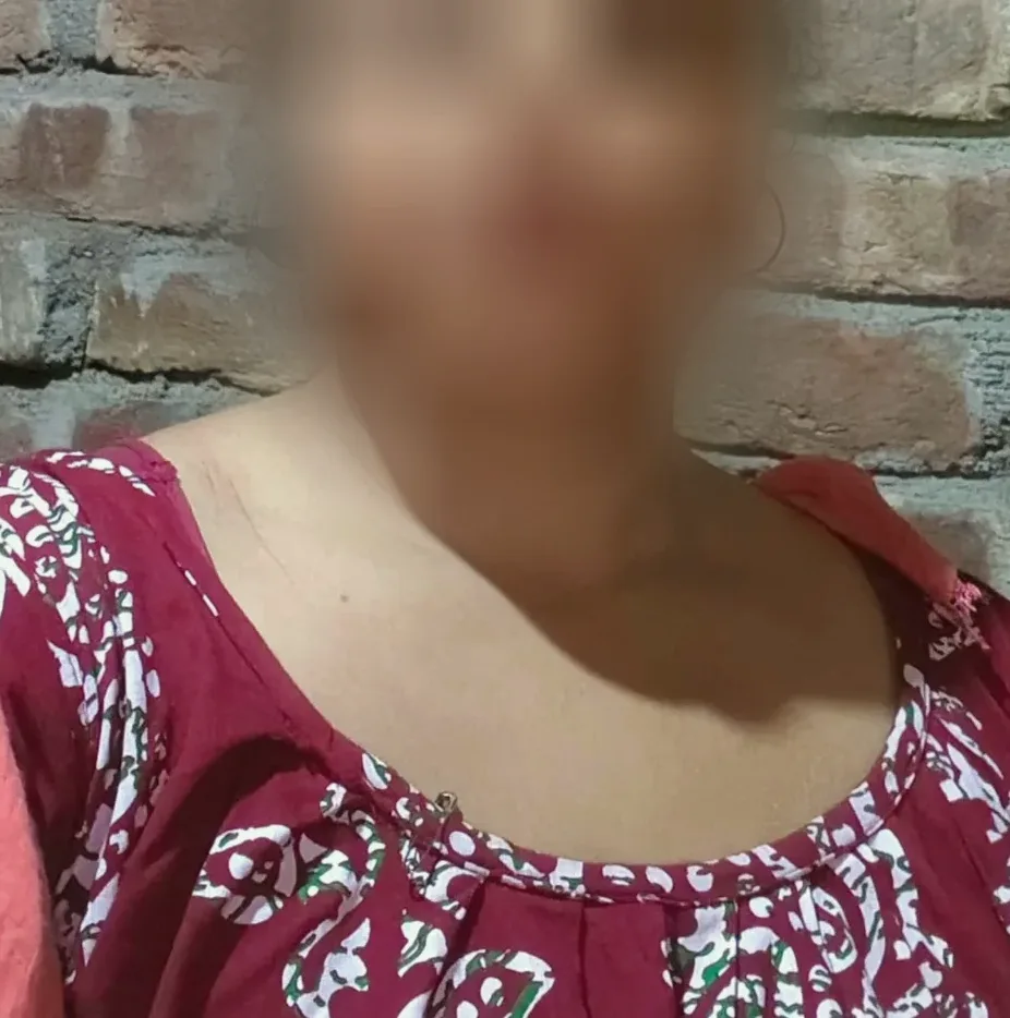 Ivana, 28
